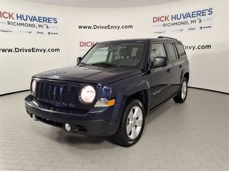 Used 2016 Jeep Patriot Latitude image 1