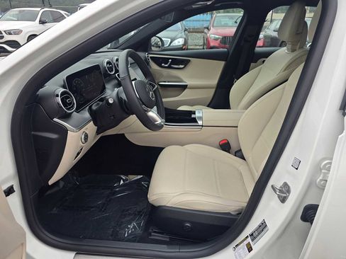 Used 2025 Mercedes-Benz C 300 4MATIC Sedan image 22