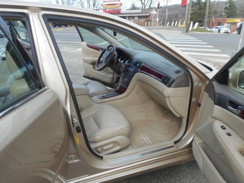 Used 2002 Lexus ES 330 image 13