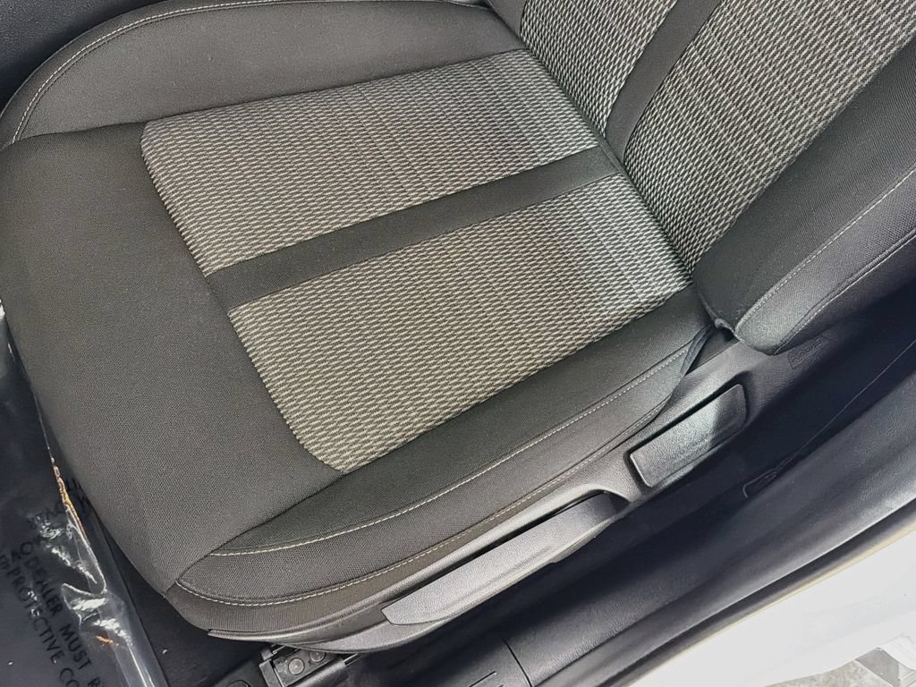 Certified 2023 Kia Sorento LX FWD image 18