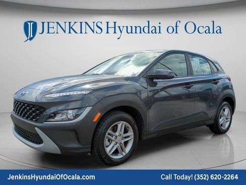 Certified 2023 Hyundai Kona SE w/ Cargo Package AWD/4WD image 7