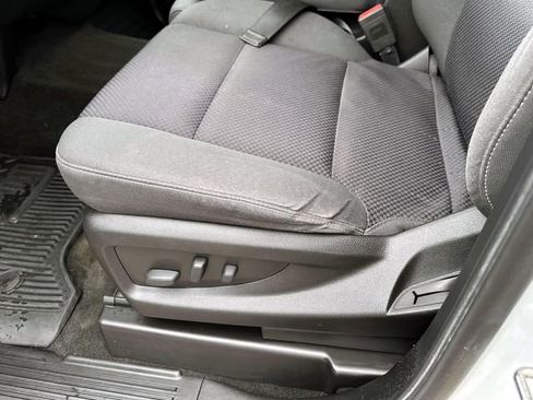 Used 2018 Chevrolet Silverado 1500 LT w/ All Star Edition image 18