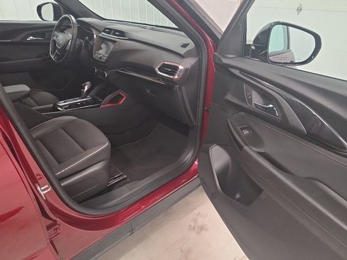 Used 2023 Chevrolet TrailBlazer RS AWD/4WD image 7