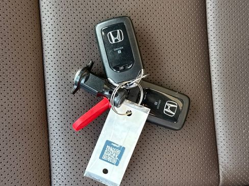 Certified 2025 Honda Ridgeline RTL image 28