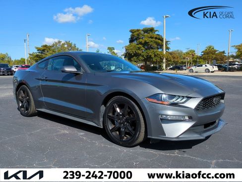 Used 2021 Ford Mustang Premium image 2