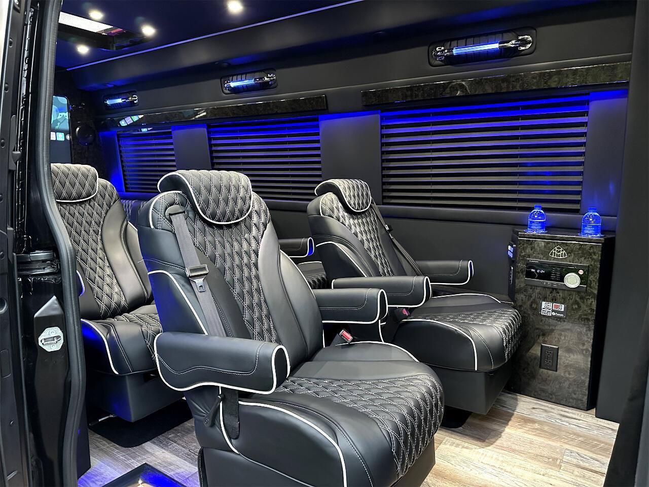 Used 2022 Mercedes-Benz Sprinter 3500 image 5