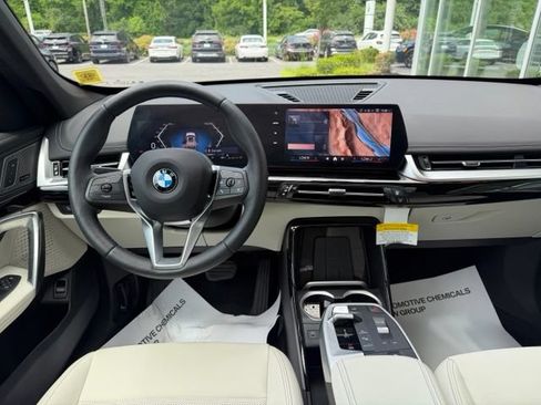 Used 2026 BMW X1 xDrive28i w/ Convenience Package AWD/4WD image 12