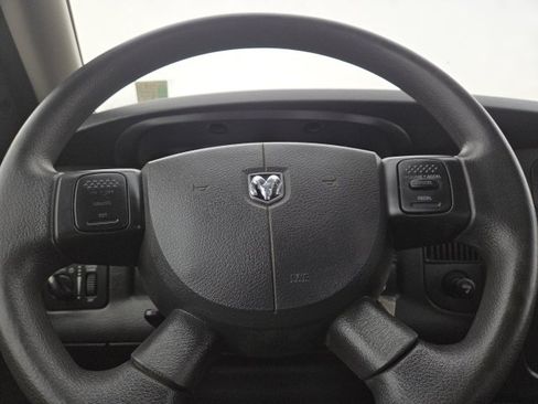 Used 2005 Dodge Ram 1500 Truck SLT w/ Trailer Tow Group image 12