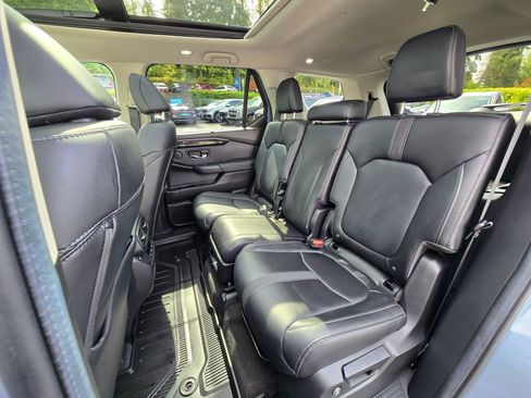 Certified 2024 Honda Pilot Touring image 15