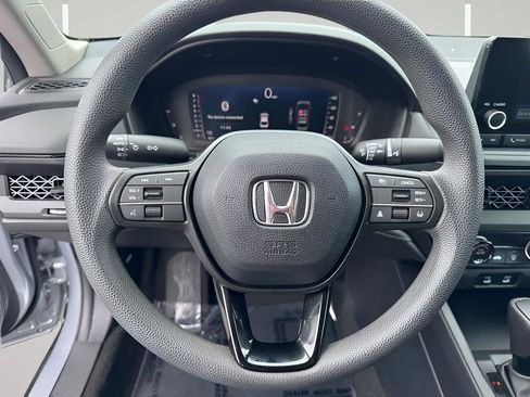 Used 2023 Honda Accord LX image 13