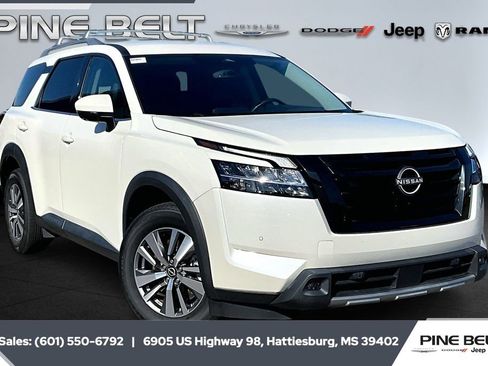 Used 2023 Nissan Pathfinder SL w/ Lighting Package (N92) image 1