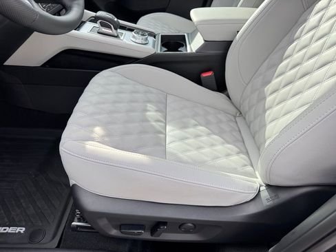 New 2025 Mitsubishi Outlander SEL AWD/4WD image 28