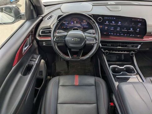 Used 2024 Chevrolet Traverse RS w/ LPO, Floor Liner Package AWD/4WD image 17