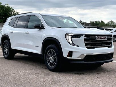 Used 2025 GMC Acadia Elevation