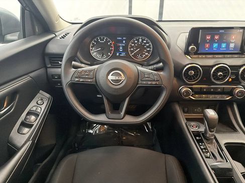 Used 2025 Nissan Sentra S FWD image 20