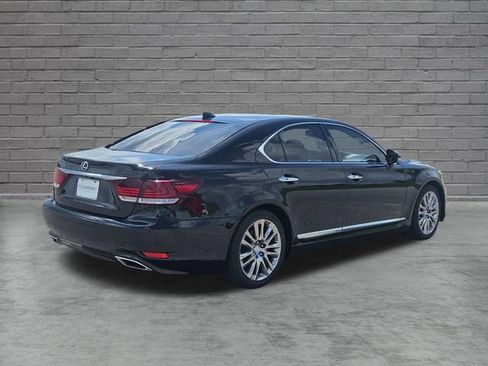 Used 2015 Lexus LS 460 w/ Comfort Package RWD image 5