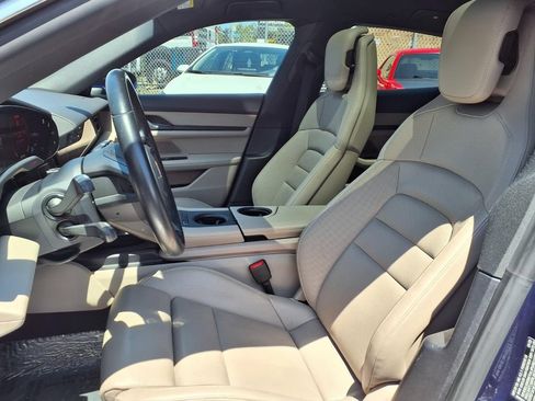 Used 2024 Porsche Taycan 4S AWD/4WD image 15