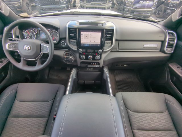 Used 2025 RAM 1500 Big Horn AWD/4WD image 16