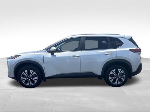 Used 2023 Nissan Rogue SV w/ SV Premium B Package AWD/4WD image 3