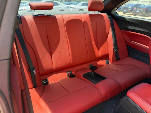 Used 2016 BMW M235i Coupe RWD image 11