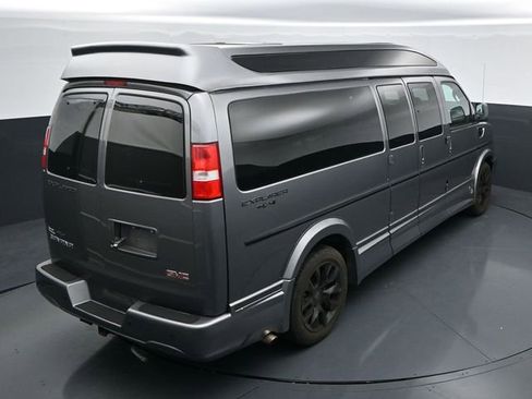 Used 2020 GMC Savana 2500 Extended w/ Enhanced Convenience Package RWD image 28