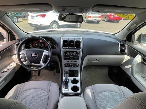 Used 2011 GMC Acadia SLE AWD/4WD image 16