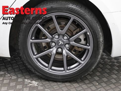 Used 2018 Tesla Model 3 Long Range image 27