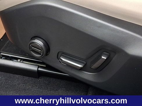 New 2026 Volvo XC60 B5 Plus w/ Protection Package Premier image 13