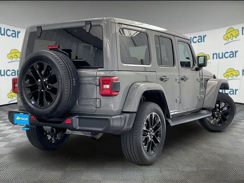 Used 2023 Jeep Wrangler Unlimited Sahara w/ Cold Weather Group AWD/4WD image 6