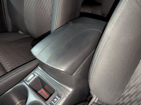 Used 2019 Nissan Rogue S w/ Special Edition Package image 44