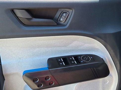 Used 2026 Ford Maverick XLT FWD image 17
