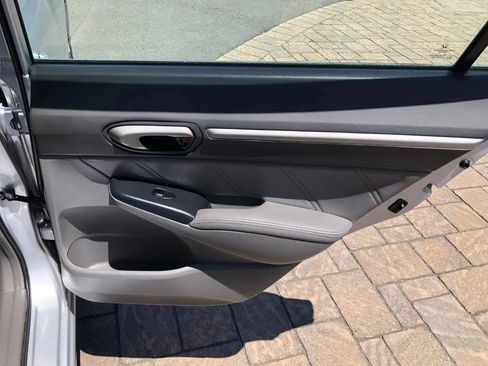 Used 2011 Honda Civic EX-L image 33
