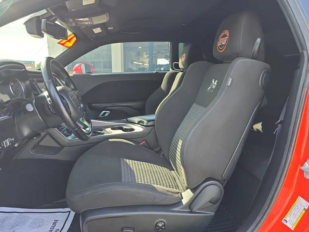 Used 2021 Dodge Challenger R/T Scat Pack RWD image 20
