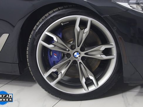 Used 2020 BMW M550i xDrive M550i xDrive w/ Premium Package image 16