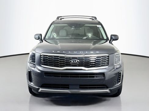 Used 2020 Kia Telluride S FWD image 2