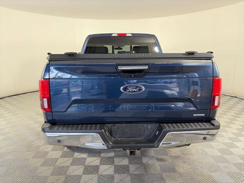 Used 2018 Ford F150 Lariat w/ Equipment Group 502A Luxury AWD/4WD image 6