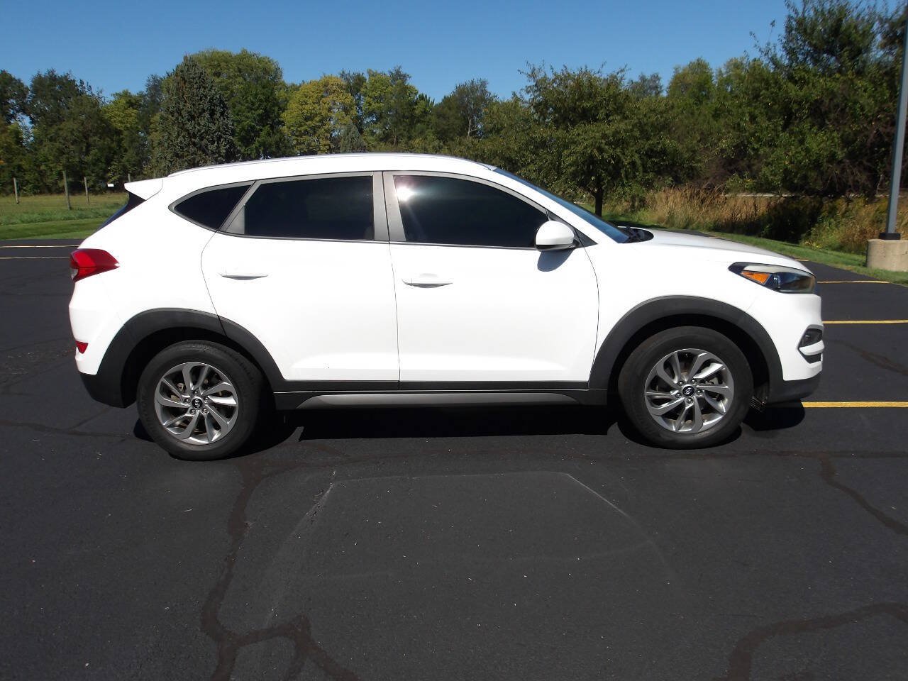 Used 2016 Hyundai Tucson SE w/ Option Group 02 FWD image 10