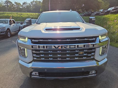 Used 2022 Chevrolet Silverado 2500 LTZ w/ Safety Package AWD/4WD image 8