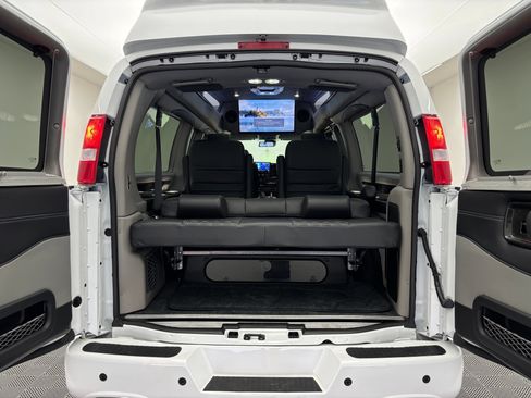 New 2026 GMC Savana 3500 Extended w/ Driver Convenience Package RWD image 13