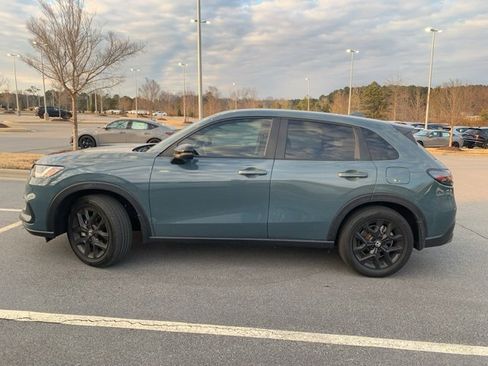 Used 2025 Honda HR-V Sport image 12