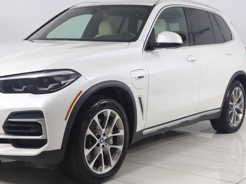 Used 2022 BMW X5 xDrive45e AWD/4WD image 56