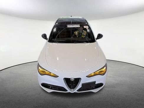 Used 2024 Alfa Romeo Stelvio Ti w/ Active Assist Plus Package AWD/4WD image 2