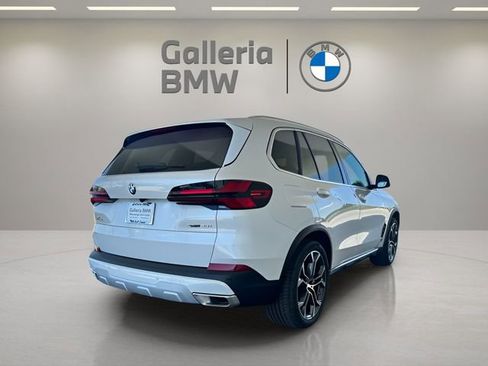 Used 2026 BMW X5 sDrive40i w/ Premium Package RWD image 6