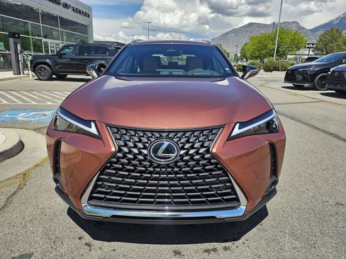 New 2026 Lexus UX 300h AWD image 2
