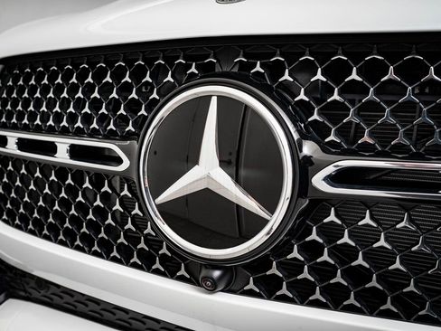 New 2026 Mercedes-Benz GLE 350 4MATIC image 3