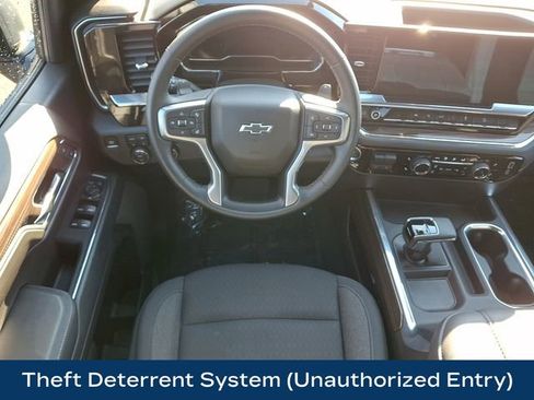 Used 2024 Chevrolet Silverado 1500 LT Trail Boss image 15