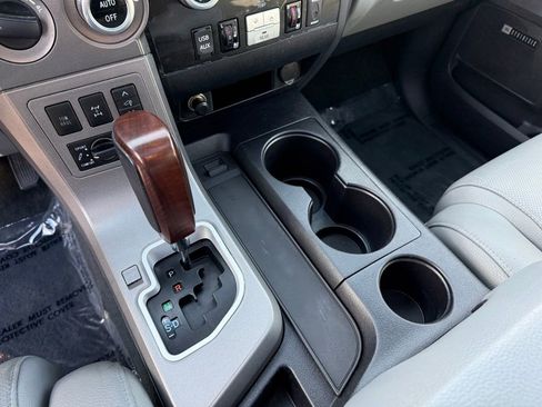 Used 2017 Toyota Sequoia Platinum image 13