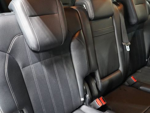 Used 2019 Mercedes-Benz GLS 450 4MATIC image 22