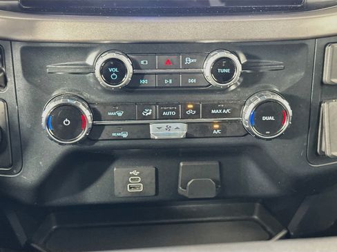 Used 2025 Ford F150 XLT w/ Equipment Group 301A Standard RWD image 24