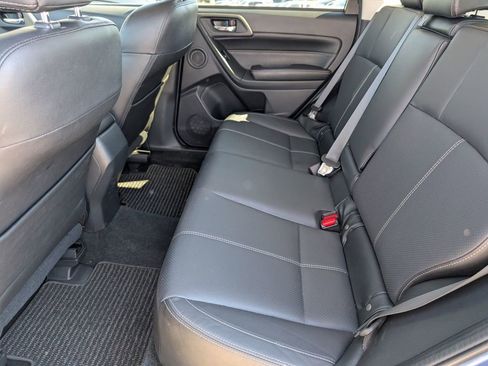 Used 2017 Subaru Forester 2.5i Touring image 12
